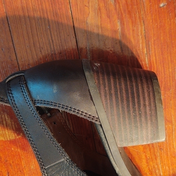 Lucky Brand Black Leather Sandals with Block Heel Sz 9 - Picture 7 of 10
